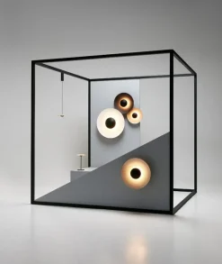 Marset Ginger 32C vägg-/taklampa, svart - vit