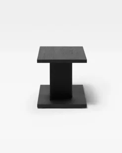 Massproductions Bit bord, svartbetsad ek