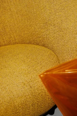 Massproductions Dandy 2-sitssoffa, svartbetsad ek - Sahco Safire 0017