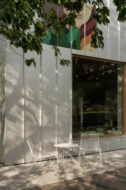 Massproductions Tio bord, 60 cm, lågt, elfenben