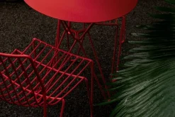 Massproductions Tio bord, 60 cm, högt, klarröd