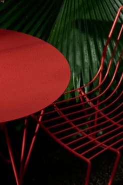 Massproductions Tio stol, klarröd