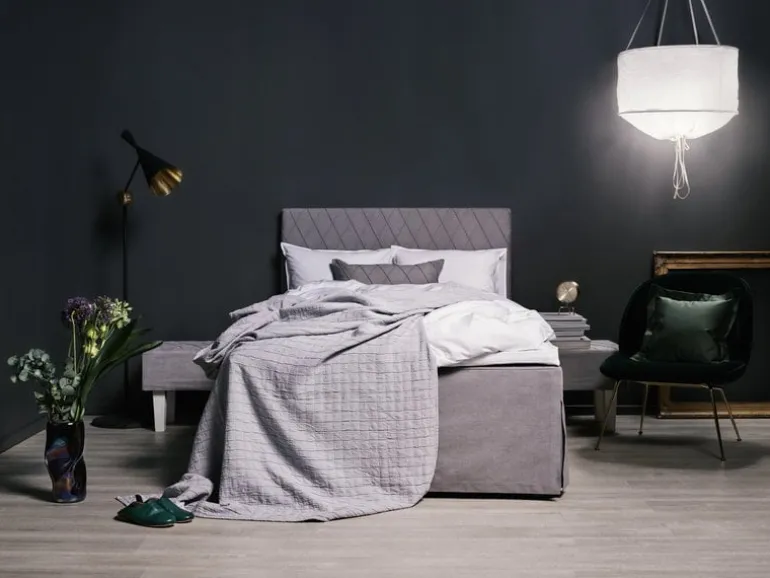 Matri Aava överkast, 160 x 260 cm, ljusgrå