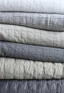 Matri Aava överkast dubbelsäng, 260 x 260 cm, mörkgrå