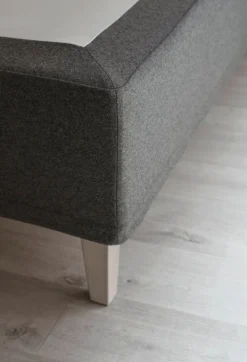 Matri Base Skirt sängskydd, Wooly, grafit