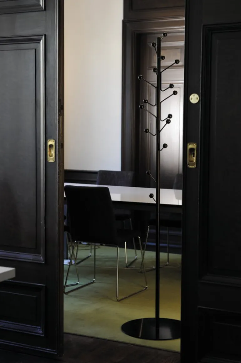 Maze Bill klädhängare, svart