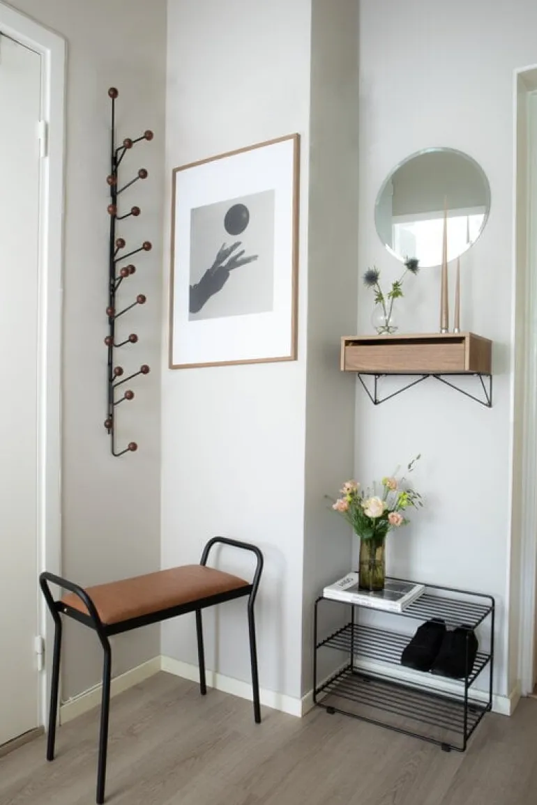 Maze Bill Vertical klädhängare, svart - betsad ek