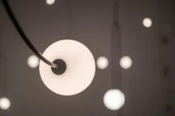 Michael Anastassiades Mobile Chandelier 13, svart patinerad mässing