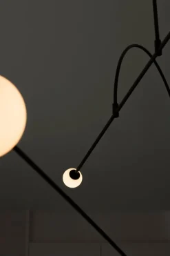 Michael Anastassiades Mobile Chandelier 13, svart patinerad mässing