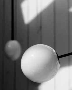 Michael Anastassiades Mobile Chandelier 5 golvlampa, svart patinerad mässing