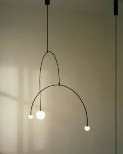 Michael Anastassiades Mobile Chandelier 9, svart patinerad mässing