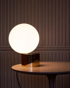 Michael Anastassiades Tip of the Tongue bordslampa, polerad mässing