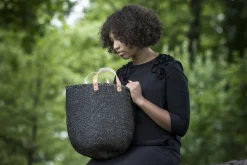 Mifuko Kiondo korg med handtag, M, svart