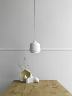 Miniforms Kiki pendellampa, vit