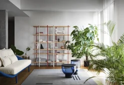 Miniforms Milonga bokhylla, hampa - bloody mary - bränd ek