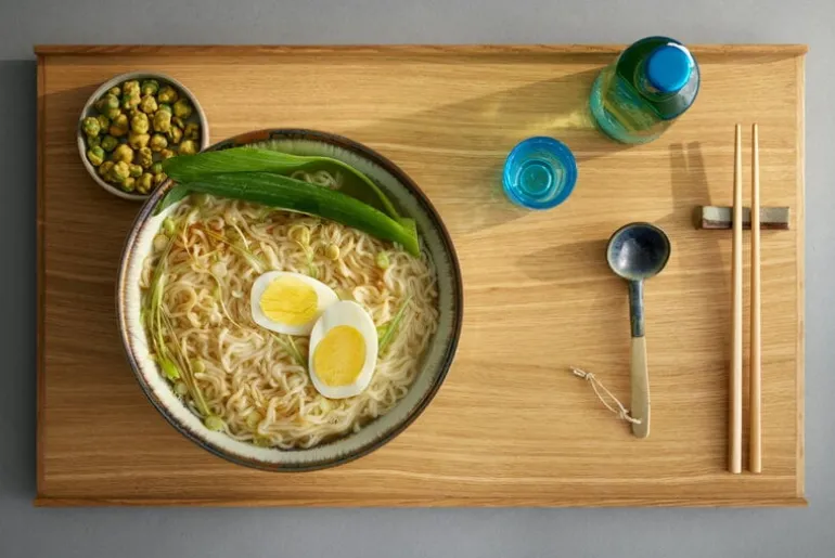 Moebe Bricka, stor, ek