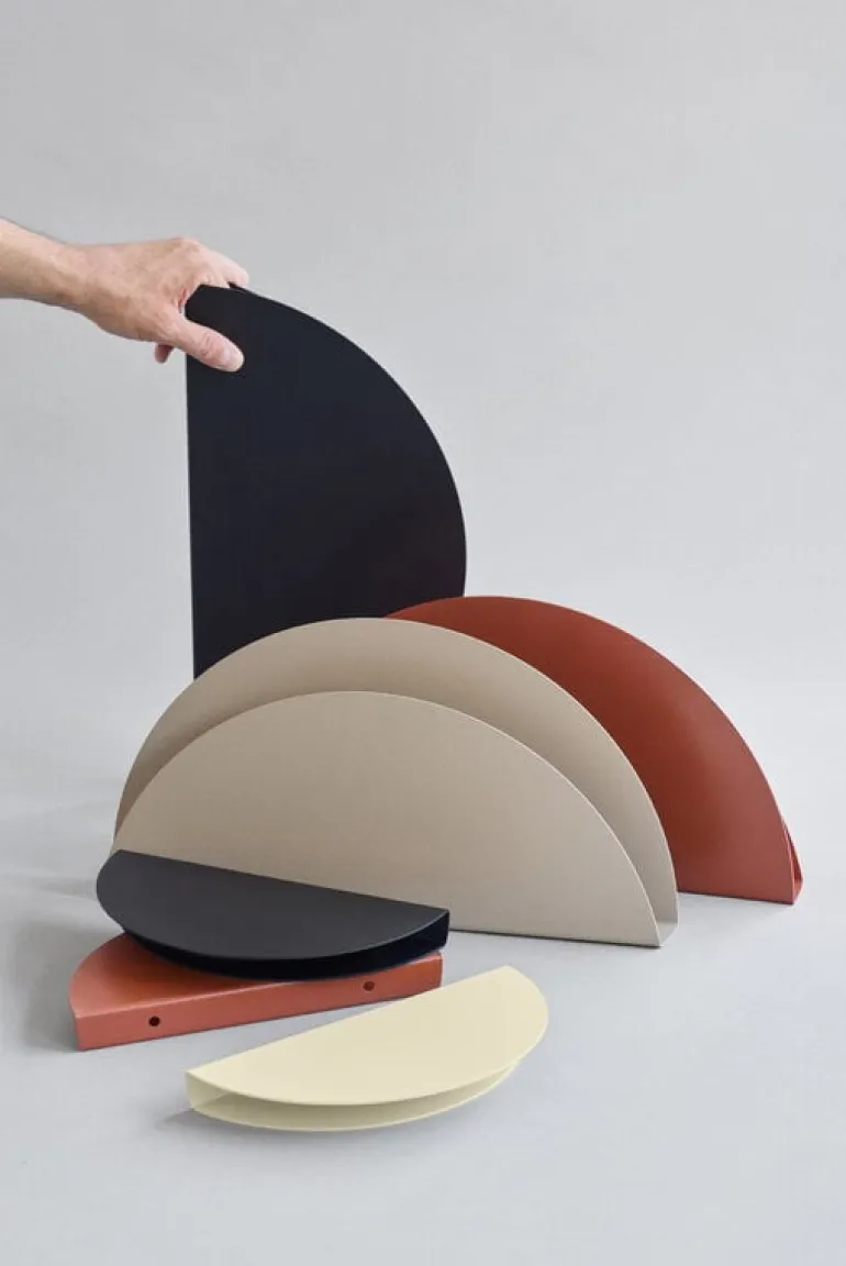 Moebe Half Moon hylla, stor, svart