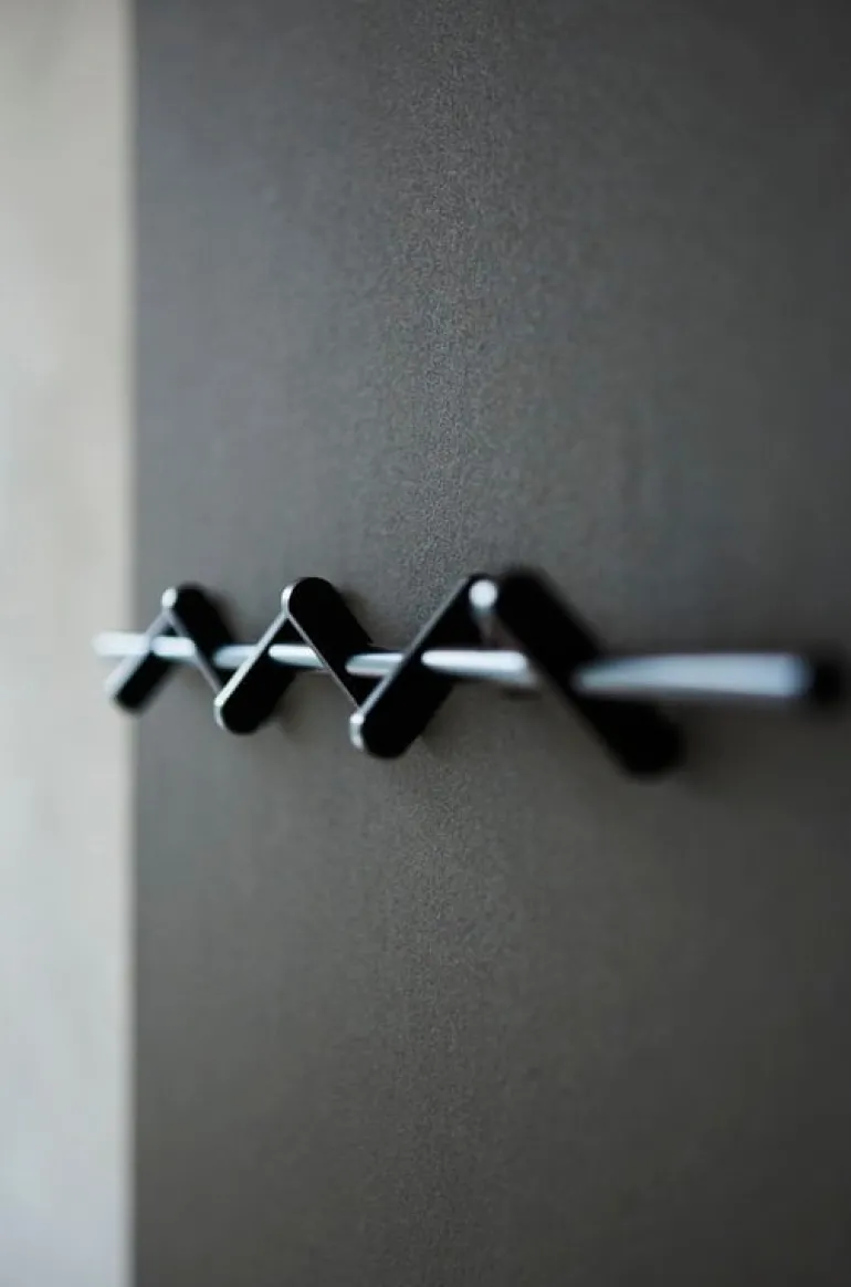 Moebe Klädhängare 70 cm, svart