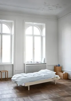 Moebe Säng, 90–180 cm, sand