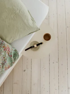 Moebe Säng, hög, 90–180 cm, sand