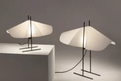 Motarasu Cho golvlampa, vit - svart