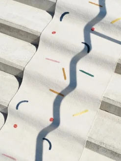 MUM's Ajattelija matta