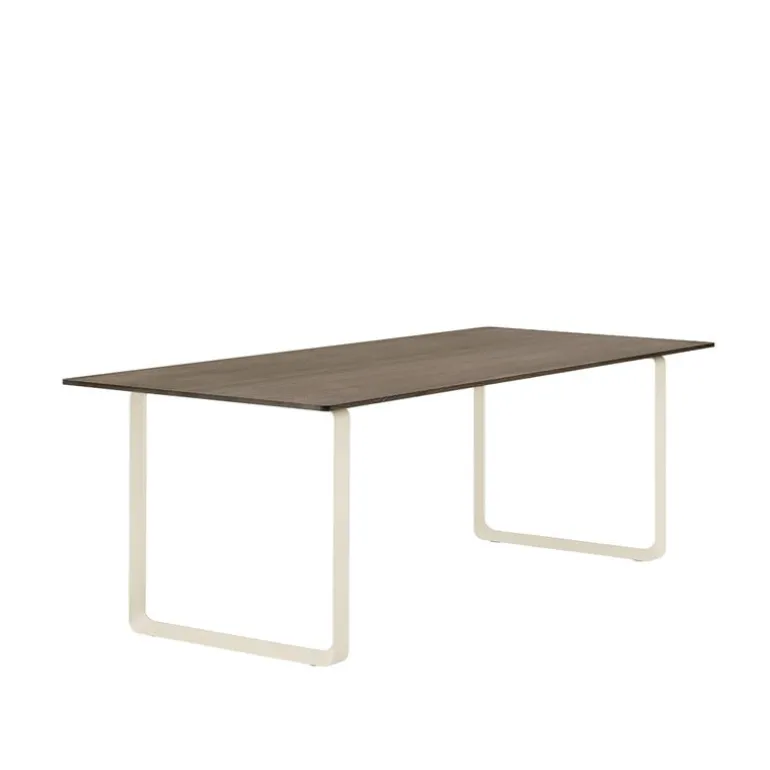 Muuto 70/70 bord, 225 x 90 cm, massiv rökt ek - sand