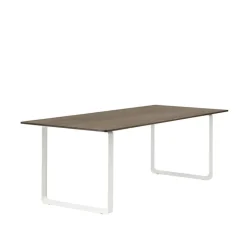 Muuto 70/70 bord, 225 x 90 cm, massiv rökt ek - vit