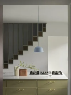 Muuto Ambit pendellampa, 25 cm, ljusblå