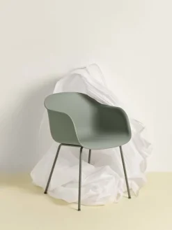 Muuto Fiber fåtölj, rörram, grön