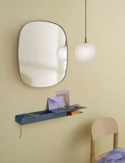 Muuto Folded Platform hylla, bränd orange