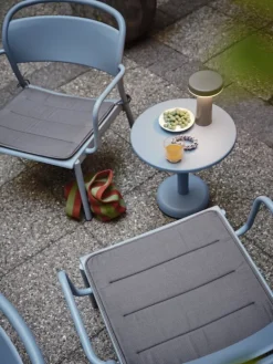 Muuto Linear Steel loungefåtölj, blekblå