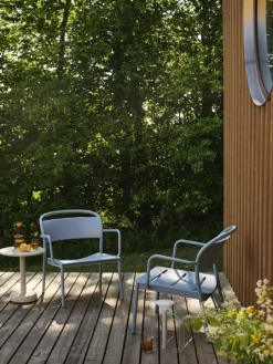 Muuto Linear Steel loungefåtölj, blekblå