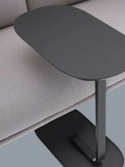 Muuto Relate sidobord, svart