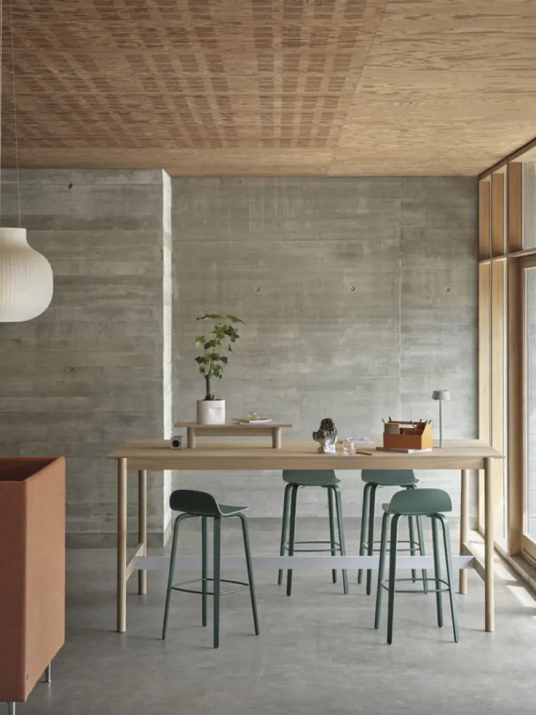 Muuto Ridge blomkruka, h 15 cm, offwhite