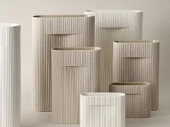 Muuto Ridge vas, 35 cm, beige