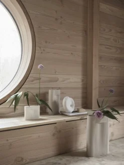 Muuto Ridge vas, 35 cm, beige