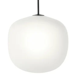 Muuto Rime pendellampa 45 cm, svart