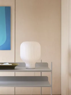 Muuto Strand bordslampa, vit