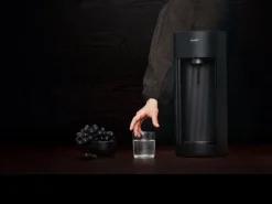 Mysoda Glassy kolsyremaskin, svart