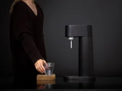 Mysoda Woody kolsyremaskin, svart