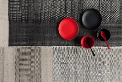 Nanimarquina Tres, matta, svart