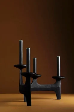 Nedre Foss Nunatak kandelaber, svart