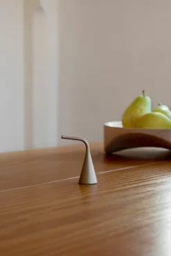 Nedre Foss Sammu ljussläckare, mässing