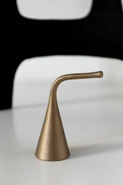 Nedre Foss Sammu ljussläckare, mässing