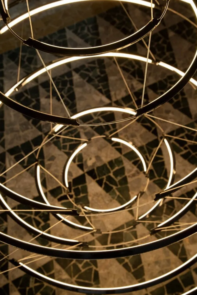 Nemo Lighting Drop 9 pendellampa, 2700 K, satin gold