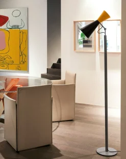 Nemo Lighting Parliament golvlampa, svart - gul