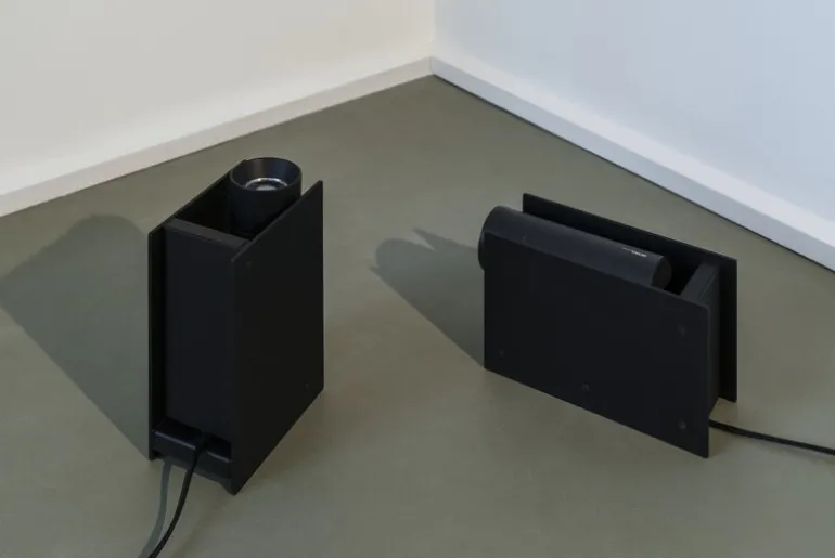 Nemo Lighting Plint golv-/bordslampa, svart