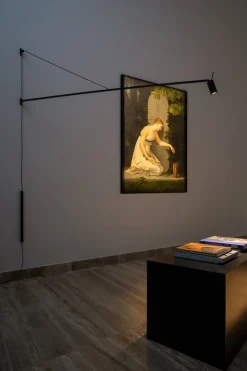 Nemo Lighting Swan vägglampa, svart