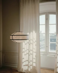 New Works Kite pendellampa, 55 cm, vit - svart